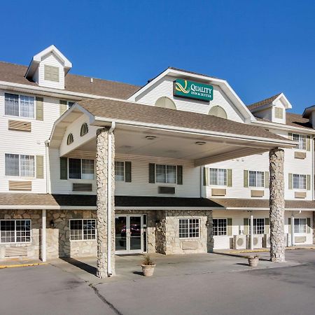 Quality Inn & Suites Arbor Exterior foto