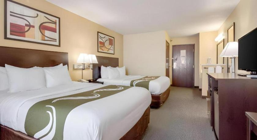 Quality Inn & Suites Arbor Exterior foto